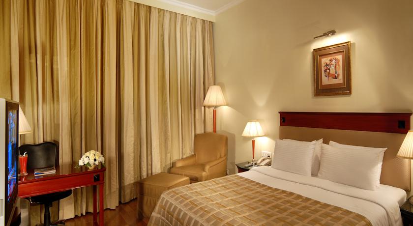 The Manohar Hotel